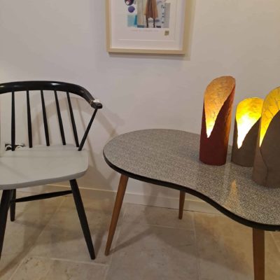 Table tripode Haricot en Formica